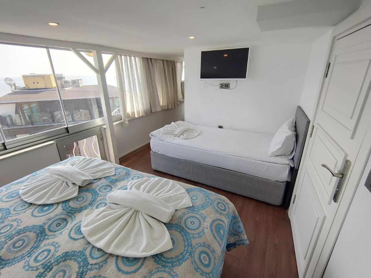 Antique Hotel 4*
